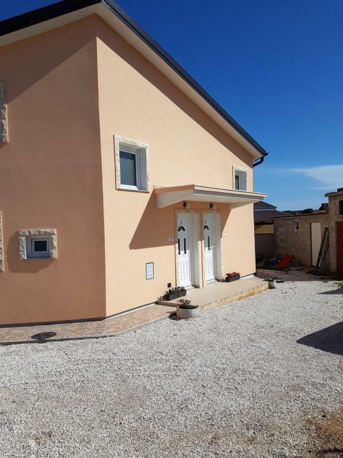 Apartmani Luca Fažana Eksteriør billede