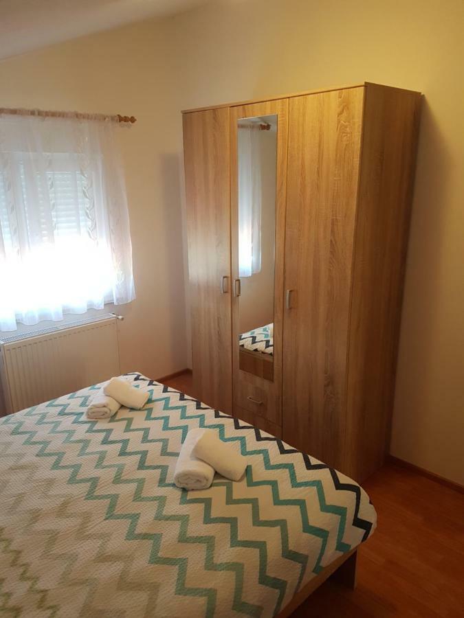 Apartmani Luca Fažana Eksteriør billede